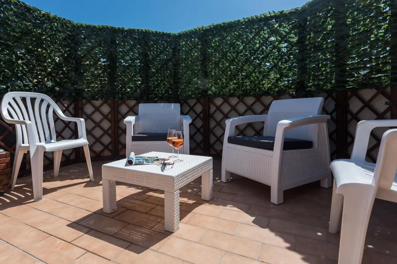 B&B Tiffany Sferracavallo Palermo Bed & Breakfast
