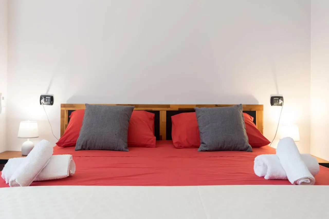 B&B Tiffany Sferracavallo Palermo 3*,