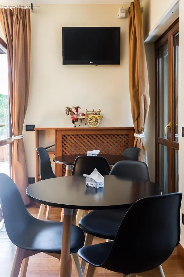 B&B Tiffany Sferracavallo Palermo Bed & Breakfast